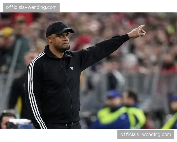 拜仁45失球暴露防线问题 孔帕尼人盯人防守战术引争议